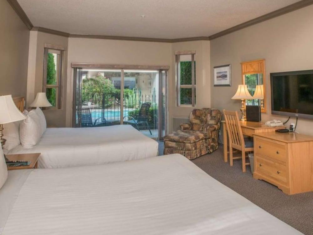 Hilltop Inn - แซลมอนอาร์ม ภายนอก รูปภาพ