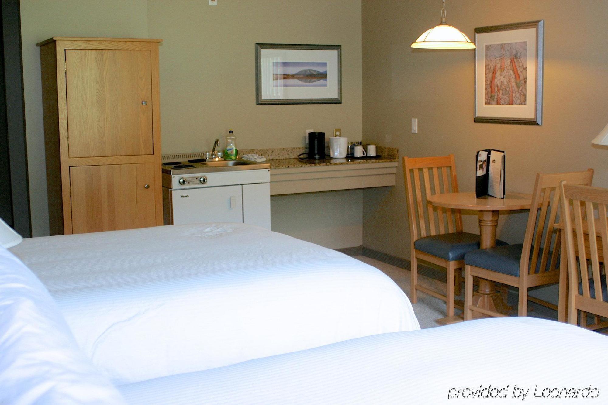 Hilltop Inn - แซลมอนอาร์ม ภายนอก รูปภาพ