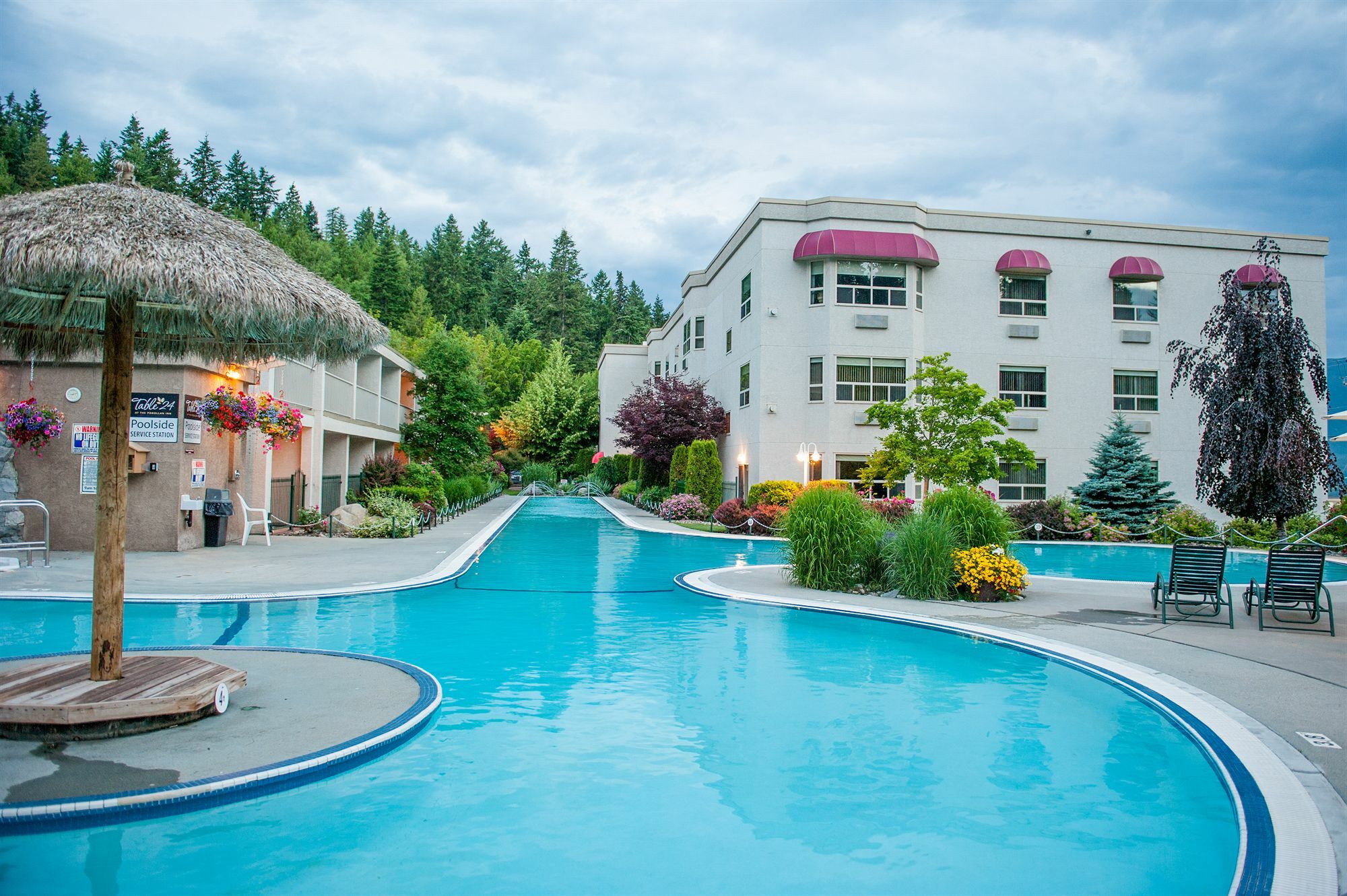 Hilltop Inn - แซลมอนอาร์ม ภายนอก รูปภาพ
